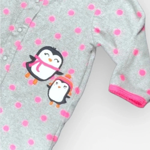 4/$20 Carter’s Fleece Sleeper -  6 Months - Picture 2 of 5